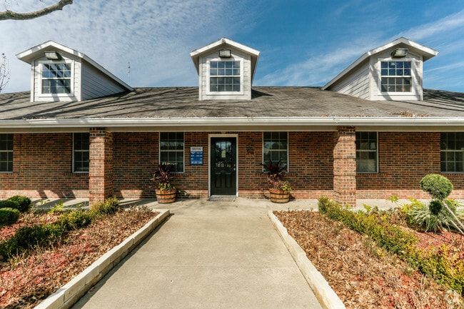 Leasing Office