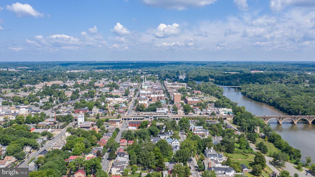 Photo - 620 Kenmore Ave Unidad 4