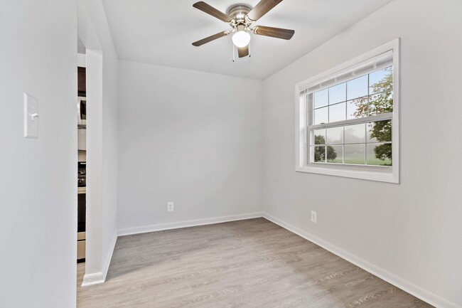 Dunhill North Apartments