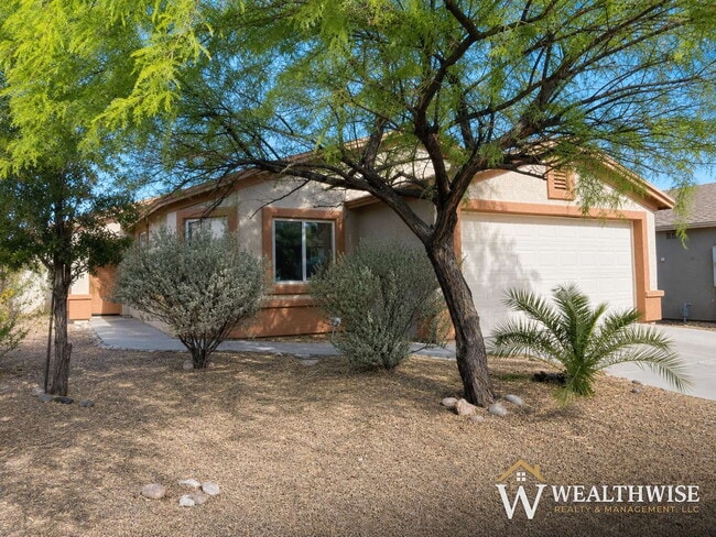 Building Photo - Now Available! Spacious 3 Bedroom Home with Den in Rita Ranch