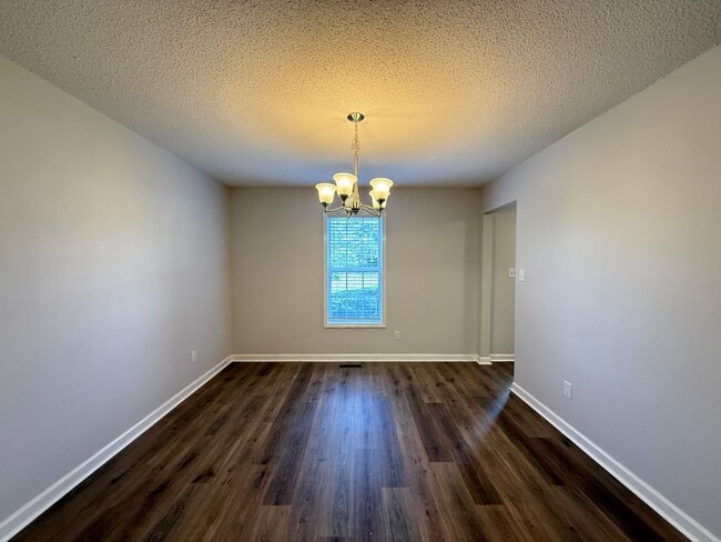 Photo - 5337 Moss Creek Ln