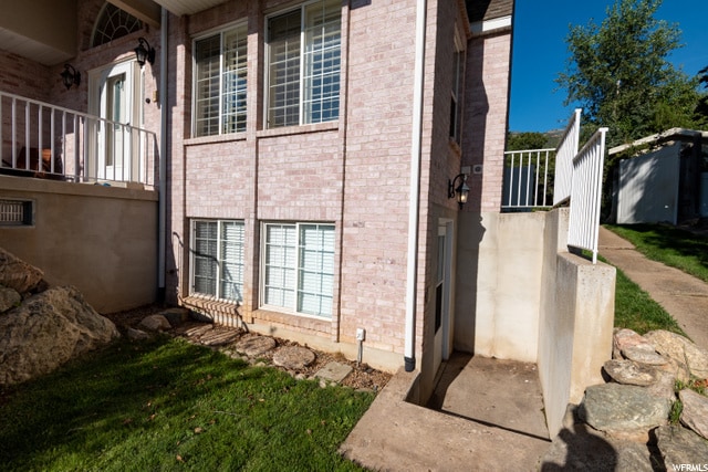 Photo - 1238 Newport Ln