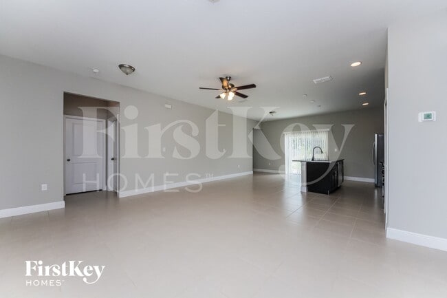 Photo - 14 Herring Ct