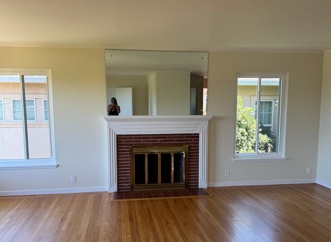 Photo - 209 Malcolm Ave