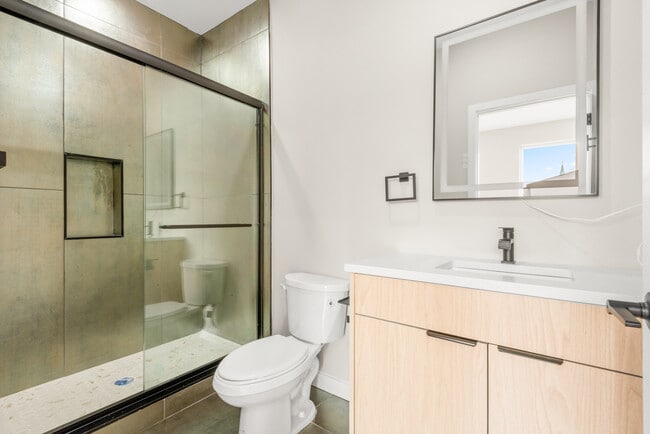 Photo - 108 Fleming Ave Apartamentos Unidad 1