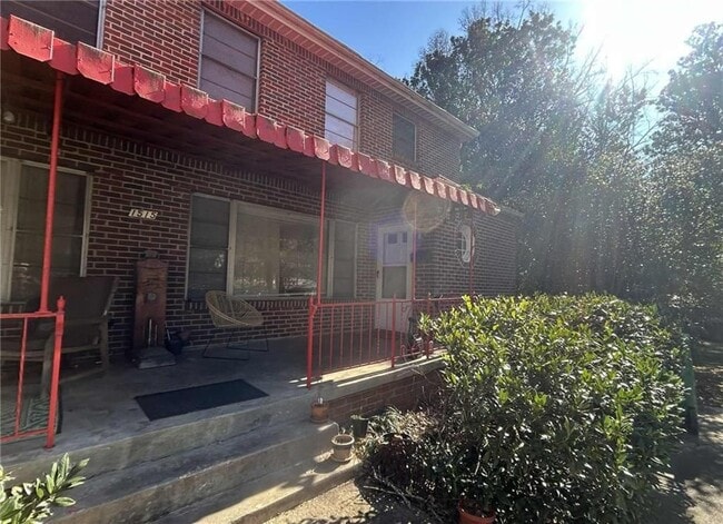 Photo - 1515 Beech Valley Way NE