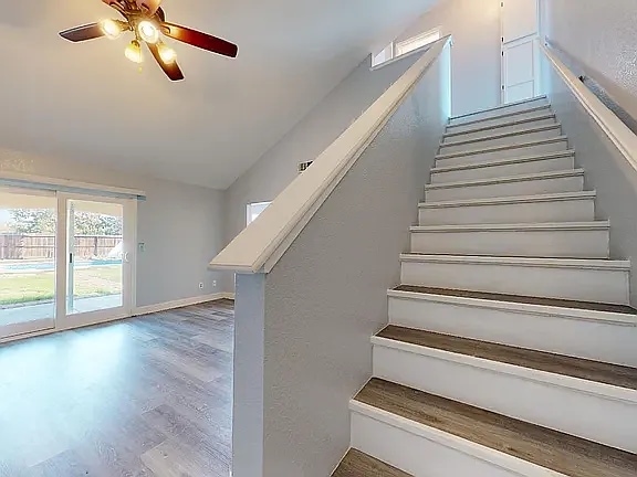 Photo - 15732 Warfield Rd