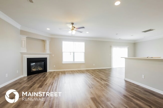 Photo - 4208 Bathurst Dr