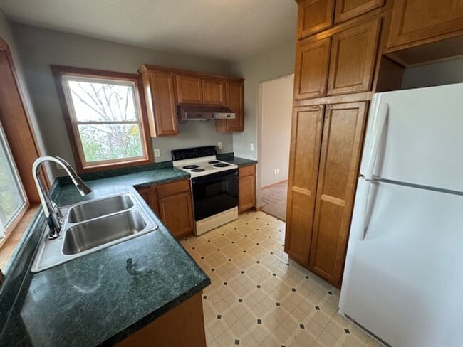 Photo - 222 Cumberland Ave