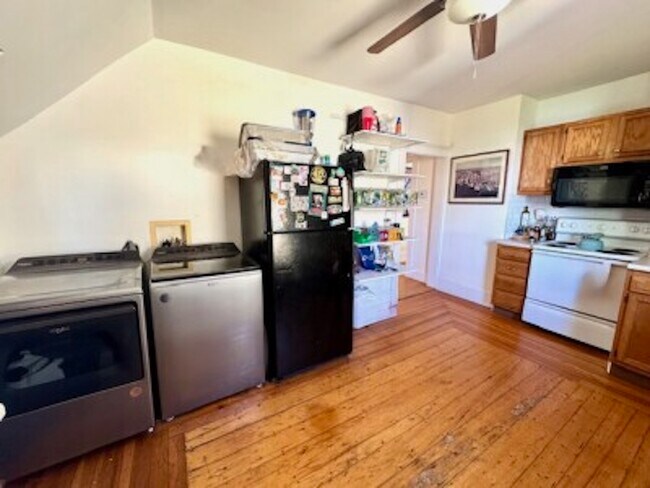 Photo - 8 Trafford St Unidad 2