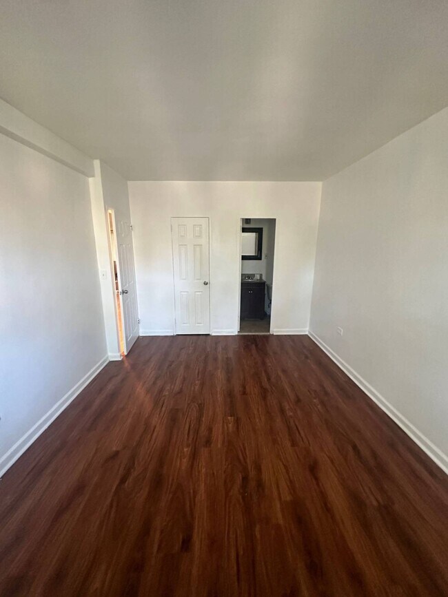 12427 Flatlands Ave Condo For Rent in Brooklyn, NY