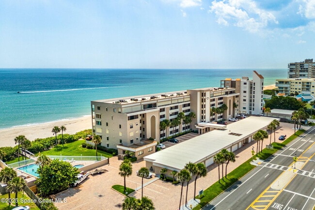 Building Photo - 995 N Hwy A1A Unit 510