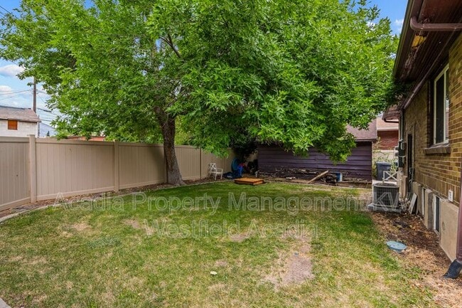 Photo - 137 E 600 N