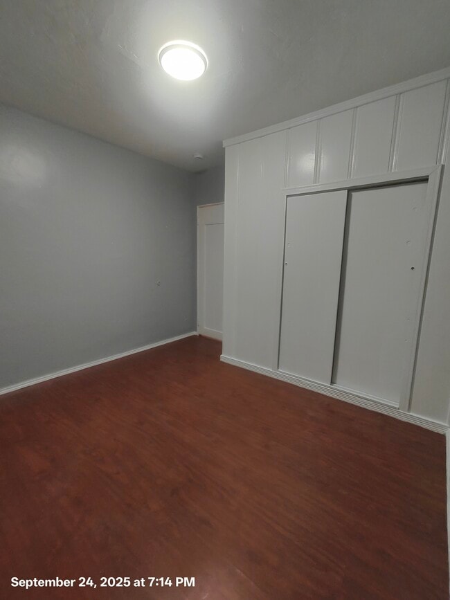 Photo - 3319 Roseview Ave Unidad 1/2