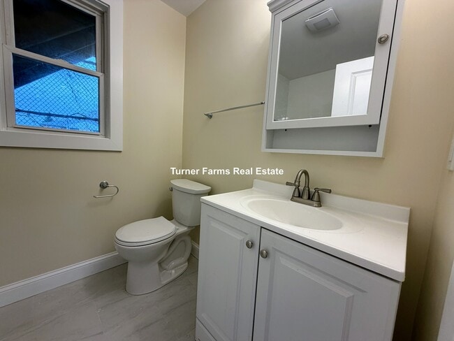 Photo - 5 Lowell Cir Unit 1