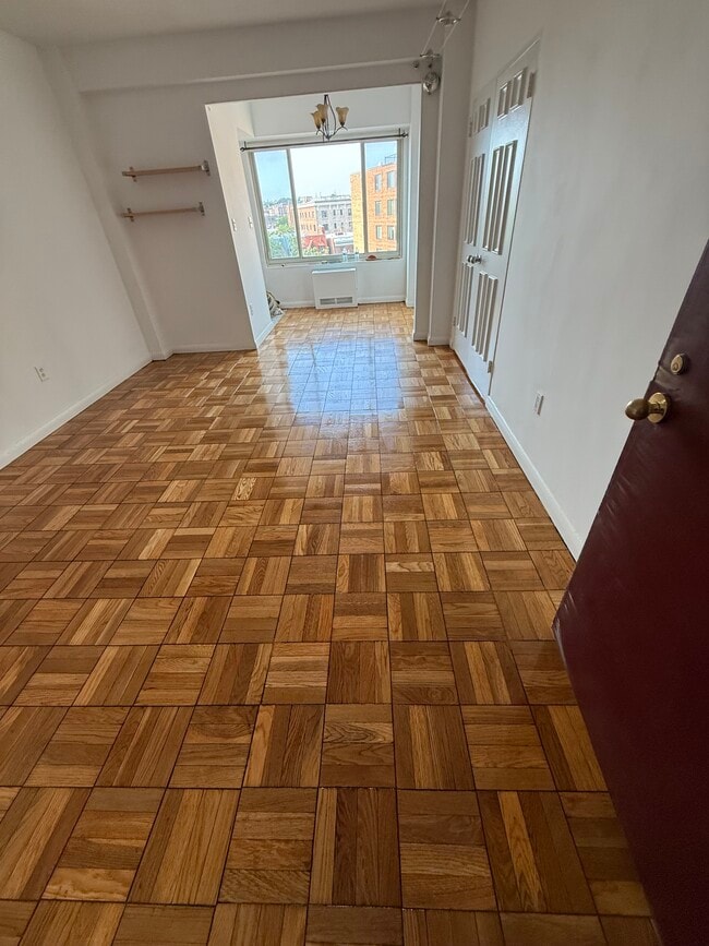 Building Photo - 1727 Massachusetts Ave NW Unit 718
