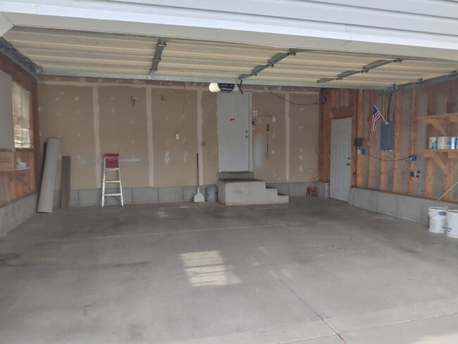 Photo - 613 E 1180 N St