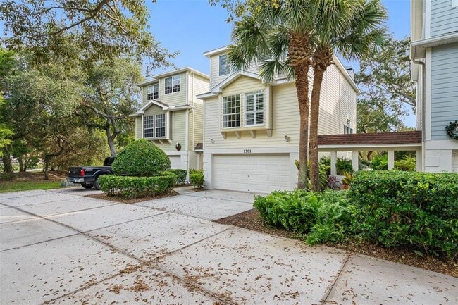 Photo - 1381 Curlew Rd
