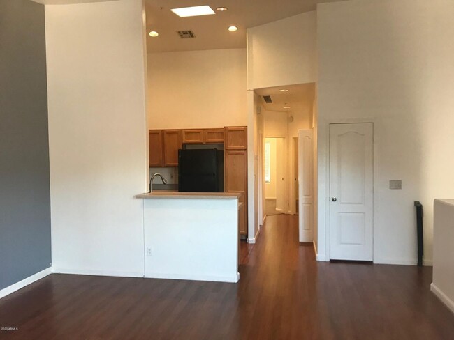 Photo - 2 bed / 2 Bath Townhouse in Mesa!