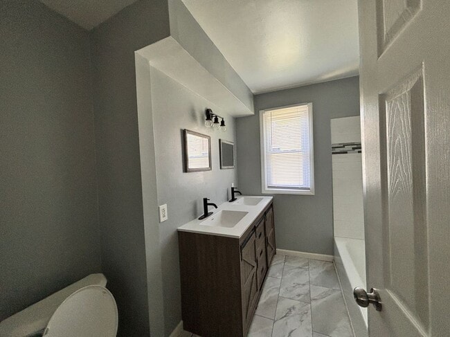 Photo - 8145 Lozier Ave