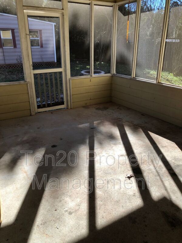 Photo - 6028 N Pointe Dr