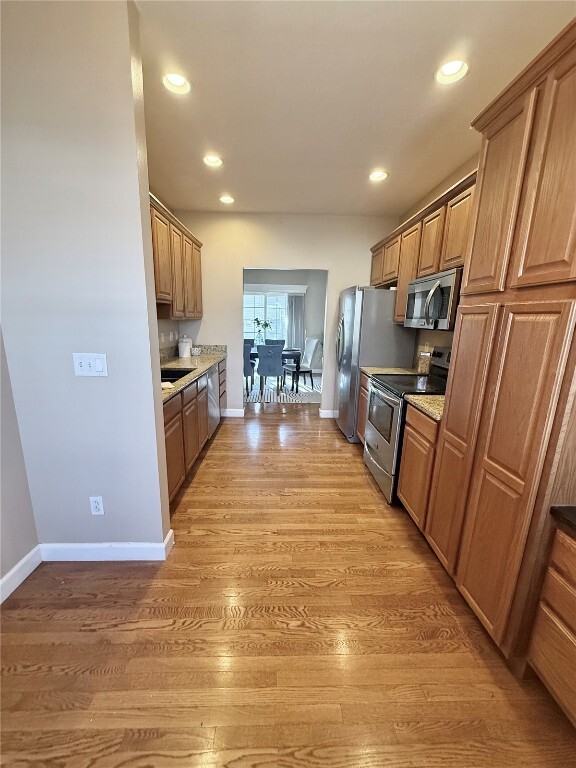 Photo - 709 Michael St