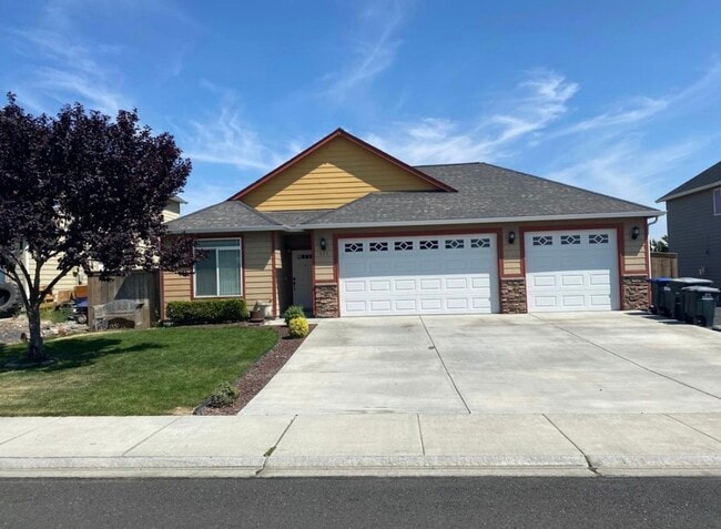 Photo - 525 S Glenmoor Dr House