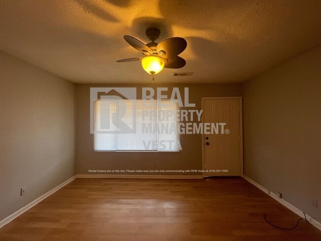 Photo - 251 Randy Cir