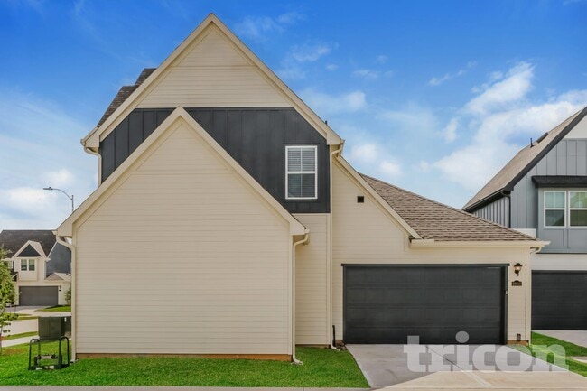 Photo - Tricon Peek Road