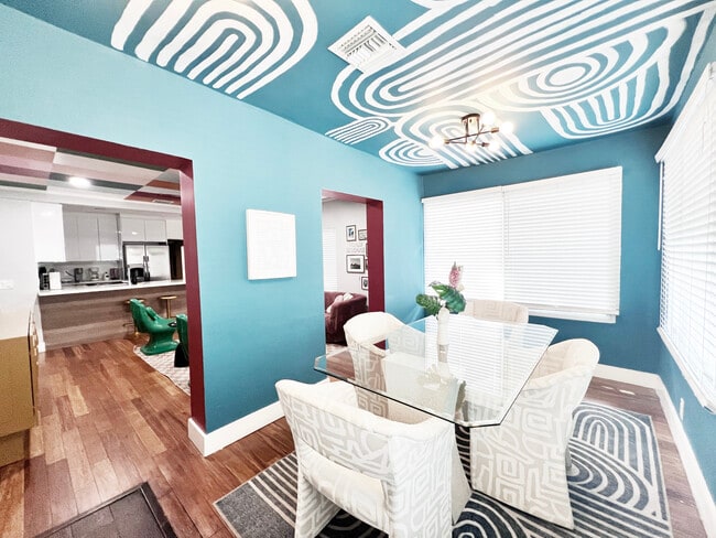 Photo - 324 NW 52nd St