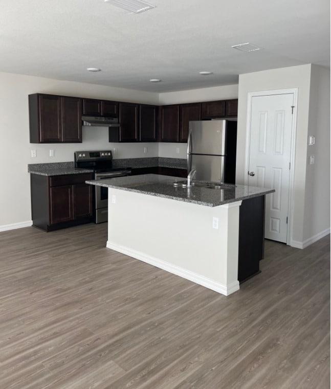 Photo - 101 Secretary Trl