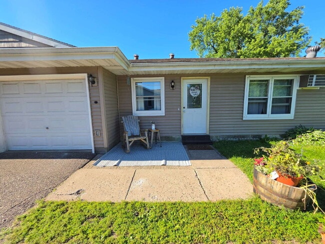 Photo - 2 Bedroom, 1 Bathroom with Attached Garage & Patio Unit Apt D