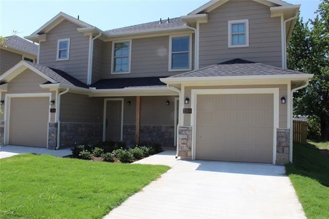 Building Photo - 208 W Lake Ave