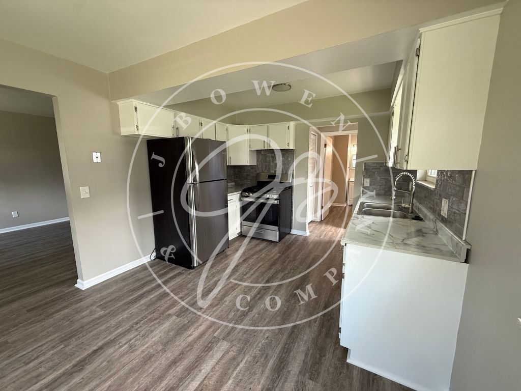 Photo - 5834 Curson Dr
