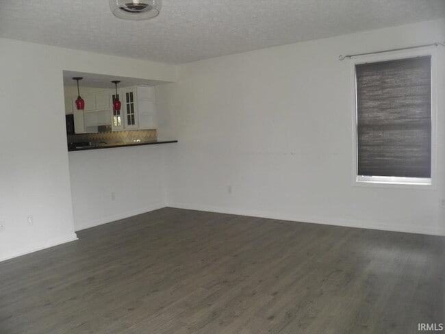 Photo - 2712 E Bressingham Wy