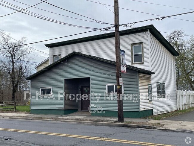 Building Photo - 111 N Courtland St Rental