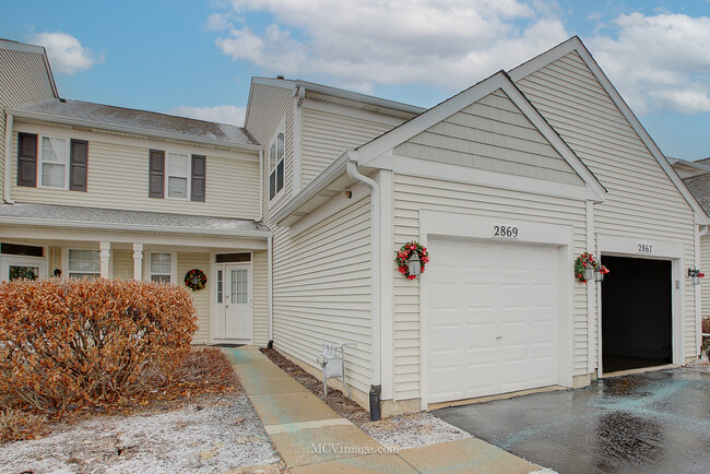 Photo - 2869 Vernal Ln Townhome