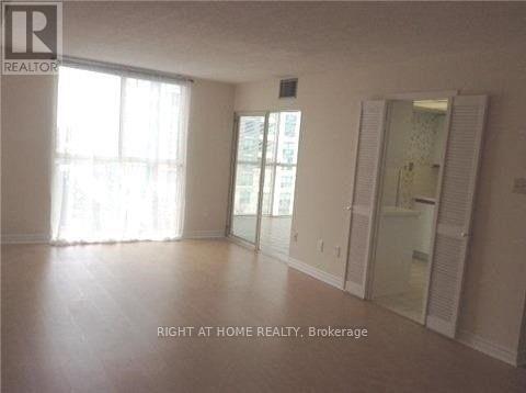 Photo - 5460 Yonge St Unité 404
