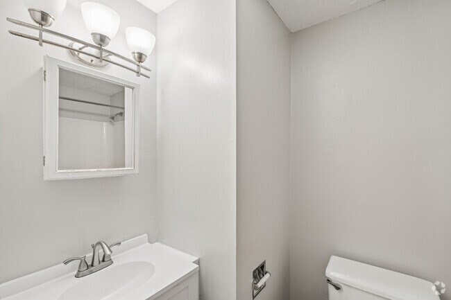 Studio - 350SF - Bathroom
