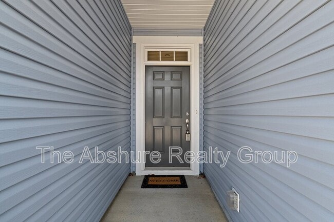 Photo - 138 Willow Grove Ln