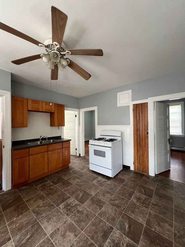 Photo - 44 Greene Ave Unit #2