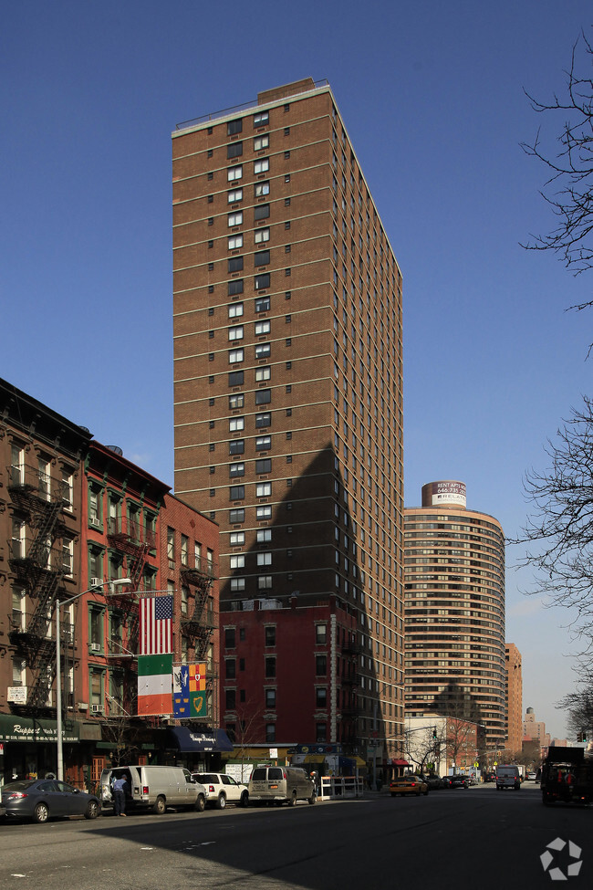 Building Photo - The Highgate Rental