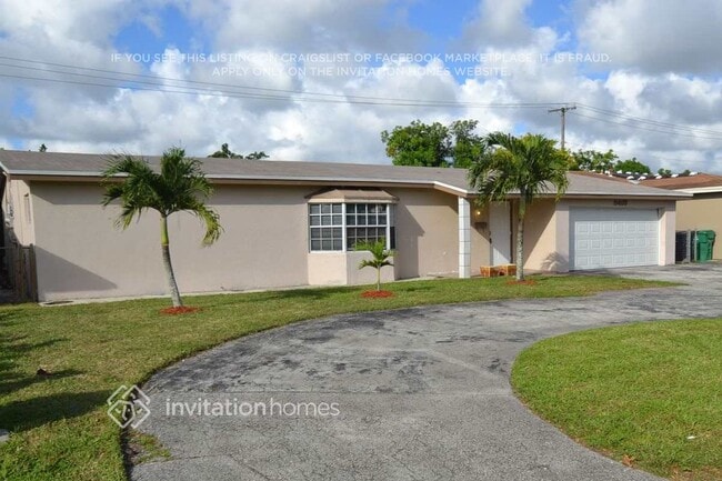 Building Photo - 8469 Windsor Dr Rental