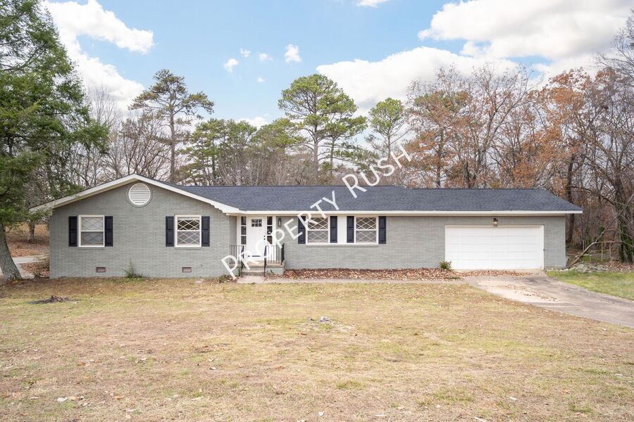 Photo - 2003 Haven Crest Dr. - Sprawling 5 bed/3 bath rental home in East Brainerd! $3,250/mo.