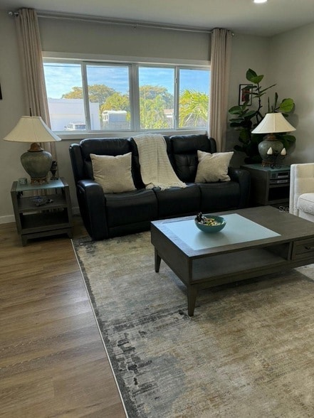 Photo - 5247 Carmilfra Dr