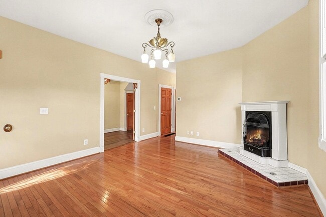 Photo - 222 Sterrett Ave Unit 1