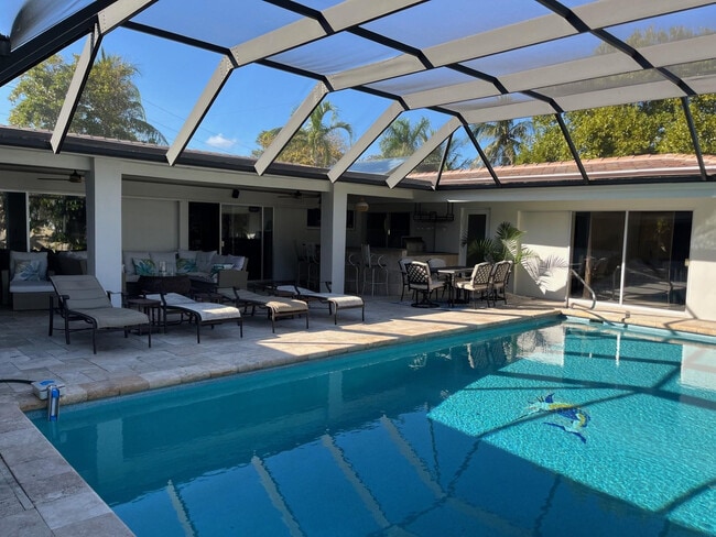 Photo - 556 SE 15th Ave