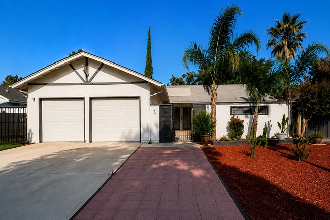 Building Photo - 2208 San Blas Ct Unit #2