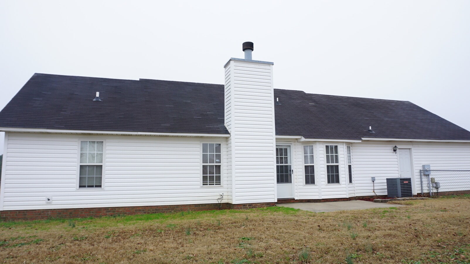Photo - 102 Stoneledge Rd