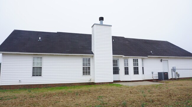 102 Stoneledge Rd